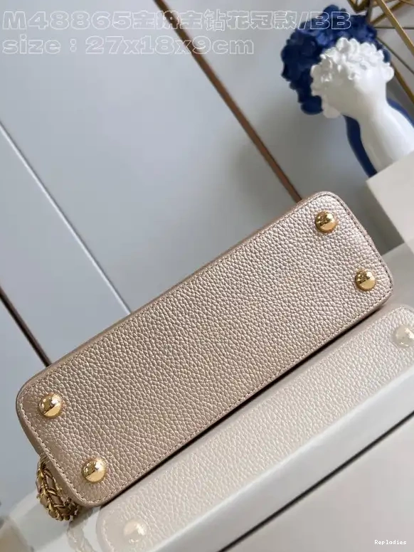 Repzbay BB-27*18*9CM LOUIS VUITTON CAPUCINES 0613